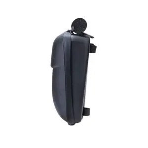 Xiaomi Electric Scooter Storage Bag" is the same in both Slovenian and English, so no translation is needed.