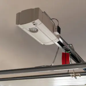 yale-smart-opener-garage-garage-door-opener-accessory-6797-indyalurw0044.webp