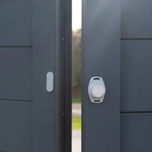 yale-smart-opener-garage-garage-door-opener-accessory-7087-indyalurw0044.webp
