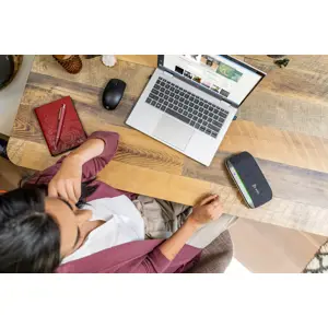 zvucnik-za-konferencije-poly-sync-20m-usb-c-bluetooth-kompat-89506-wlononwcrcmik.webp