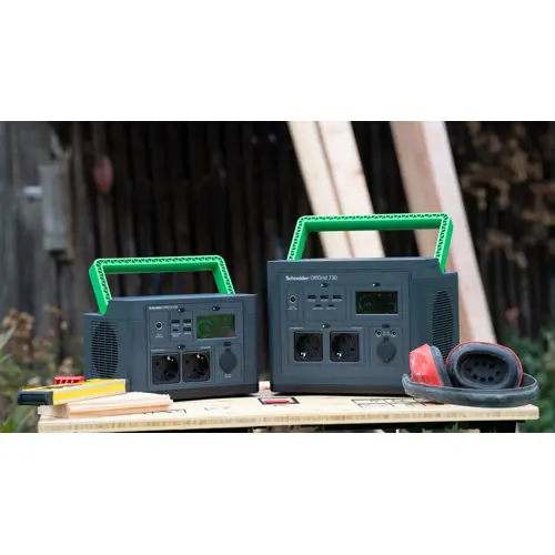 apc-pps730-gr-portable-power-station-lithium-ion-li-ion-995--83333-wlononwcrolfw.webp