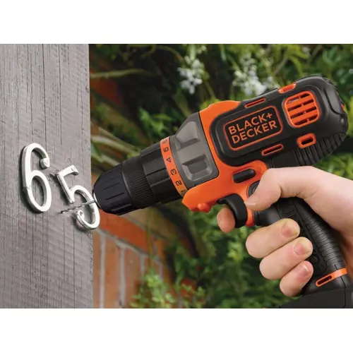 black-decker-mt218k-qw-oscillating-multi-tool-black-orange-8-53153-wlononwcredz6.webp