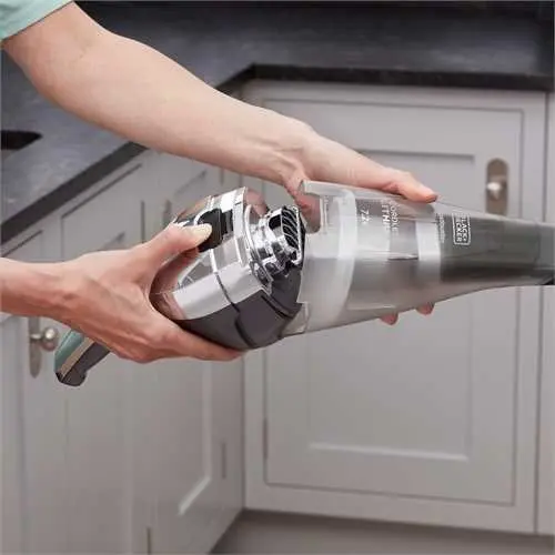 black-decker-nvc220wc-qw-handheld-vacuum-chrome-titanium-tra-40760-wlononwcredt6.webp