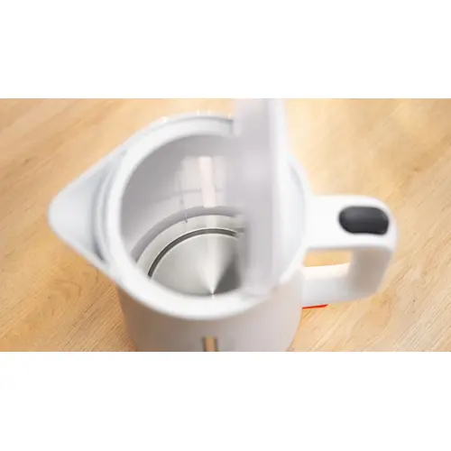 bosch-twk3m121-mymoment-2400-w-electric-kettle-white-14794-agdboscze0068.webp