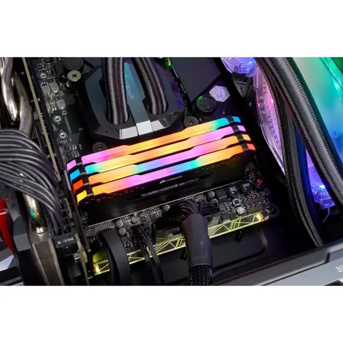 corsair-vengeance-rgb-cmw32gx4m4c3200c16-memory-module-32-gb-99299-wlononwcraakh.webp