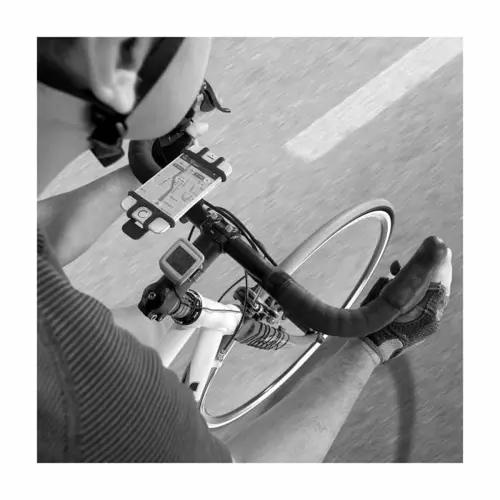 drzac-univerzalni-za-mobitel-celly-easybike-crni-94413-57942.webp