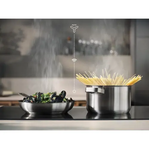 electrolux-eiv734-black-built-in-68-cm-zone-induction-hob-4--98921-agdelcpgz0174.webp