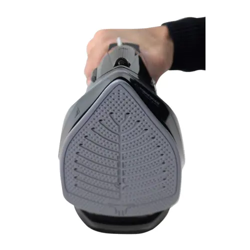 esperanza-ehi011-steam-iron-ceramic-soleplate-grey-black-260-98359-agdespzel0008.webp