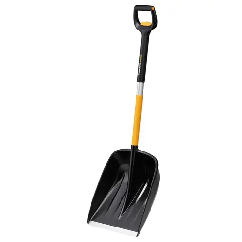 fiskars-1057188-shoveltrowel-snow-shovel-metal-black-orange-37722-wlononwcreefg.webp