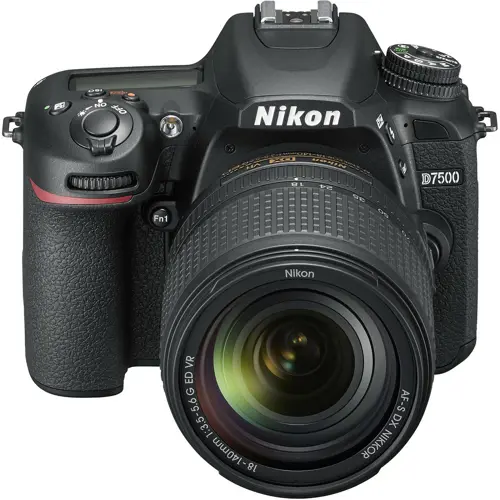 fotoaparat-nikon-d7500-kit-18-140vr-59623-39841.webp