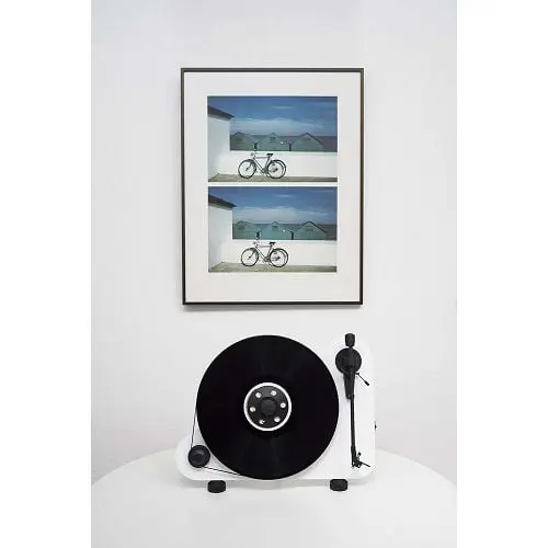 gramofon-pro-ject-vt-e-bt-r-za-desnjake-om5e-bijeli-19863-49392.webp