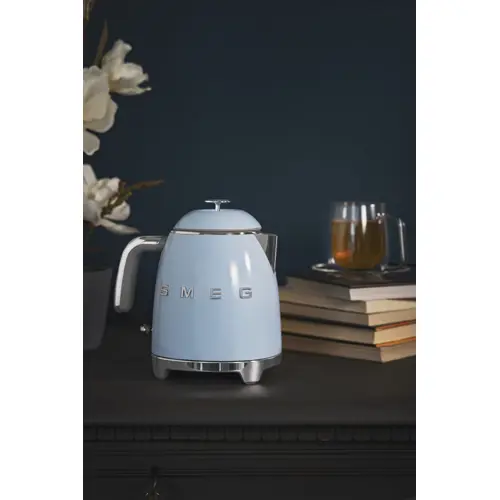 smeg-50s-style-kettles-klf05pbeu-pastel-blue-63083-wlononwcrjet5.webp
