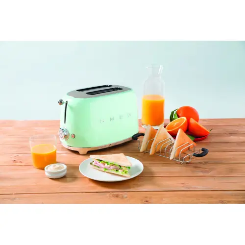 smeg-50s-style-toaster-tsf01pgeu-pastel-green-36265-wlononwcrojf8.webp