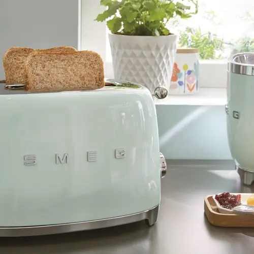 smeg-50s-style-toaster-tsf01pgeu-pastel-green-86235-wlononwcrojf8.webp
