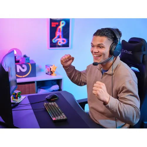 tipkovnica-trust-gxt-867-acira-gaming-usb-qwerty-us-english--74821-103175rn.webp