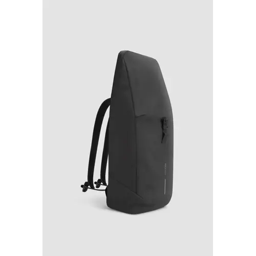 xd-design-backpack-urban-flap-top-black-pn-p7062601-347-wlononwcrimf3.webp